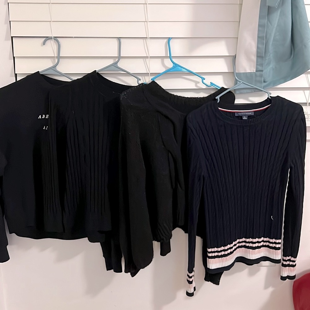 cardigan/sweatshirts.brands are guest,TommyHilfiger, Abercrombie,banana republic